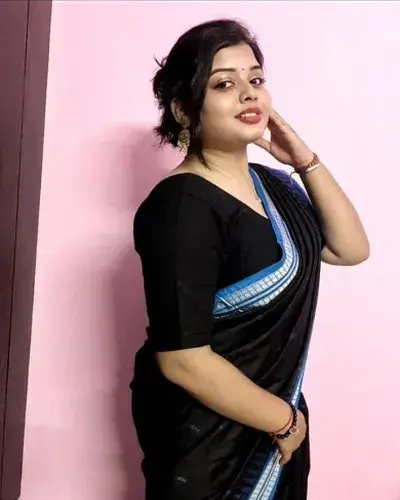 Call Girl in Patrasayer
